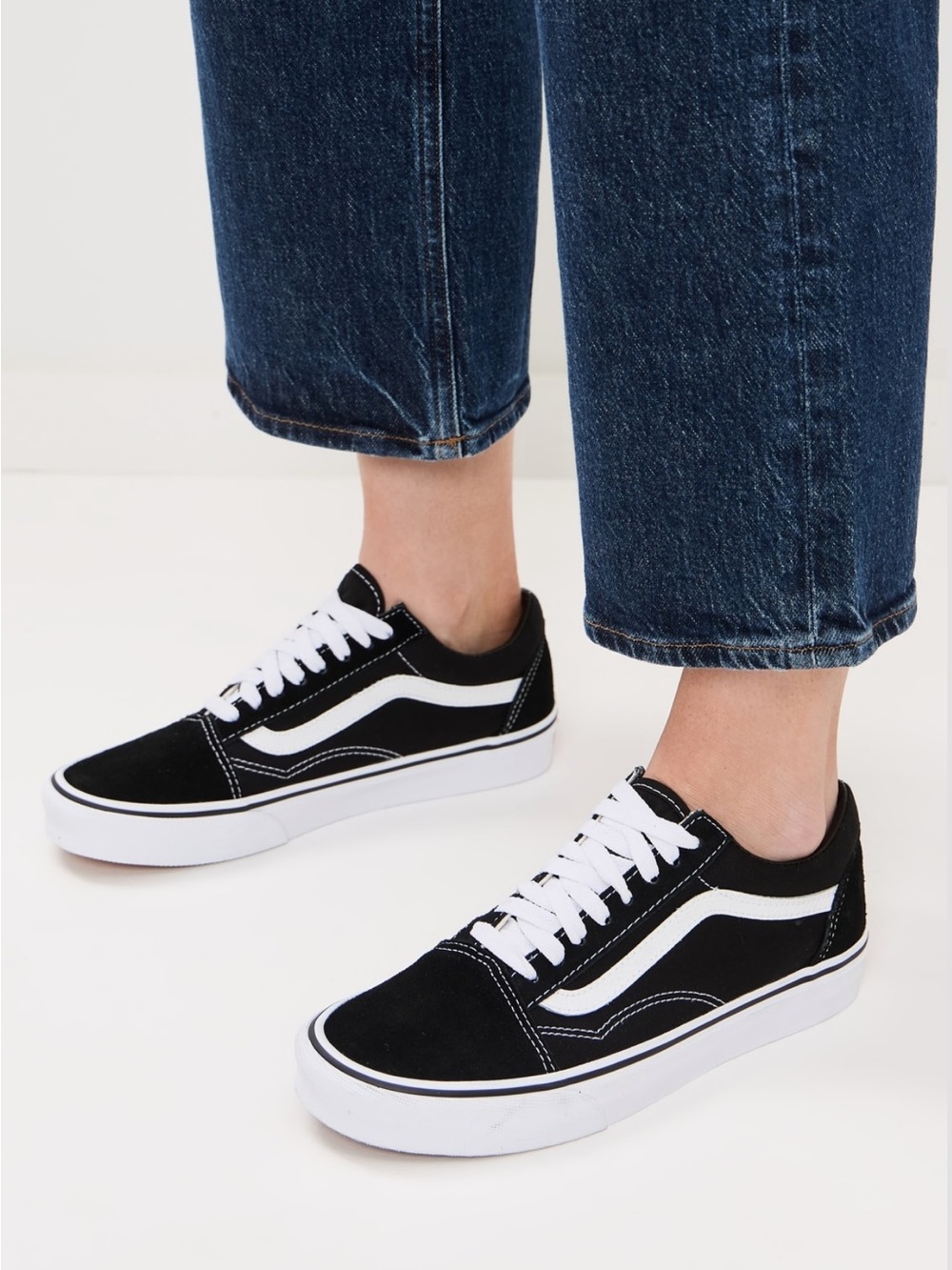 Vans Old Skool Unisex Sneakers Black Suede Size 9